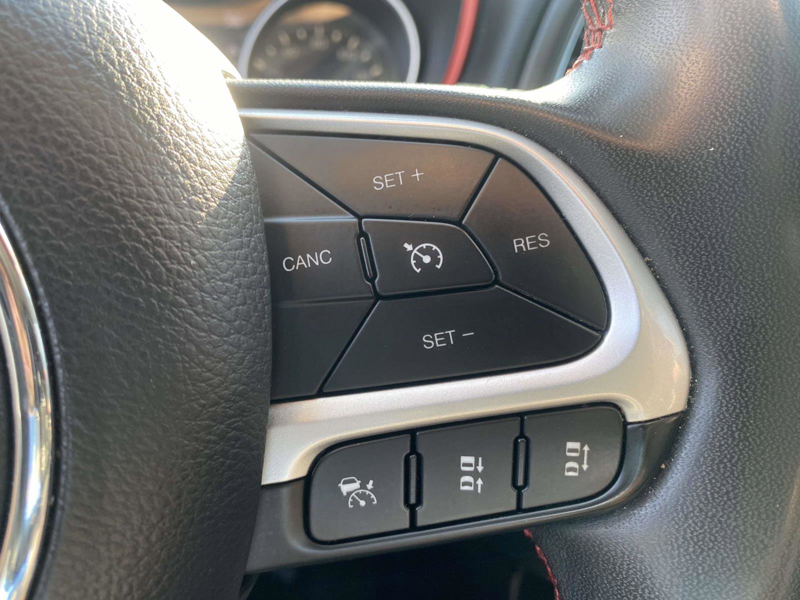 Used 2021 Jeep Compass Trailhawk AWD/4WD image 21