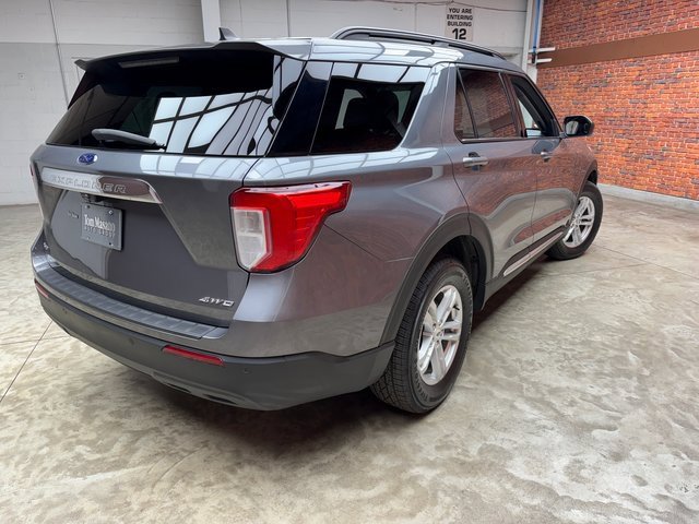 Certified 2022 Ford Explorer XLT image 5