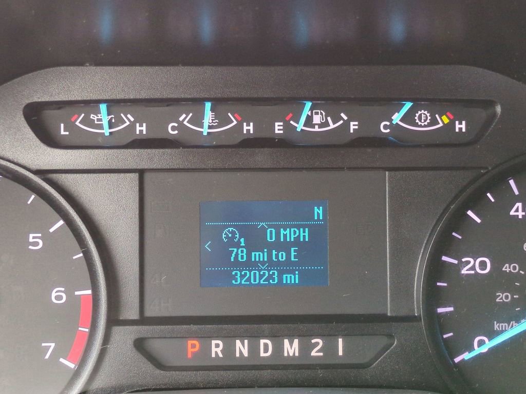 Certified 2022 Ford F250 XL w/ Power Equipment Group image 30