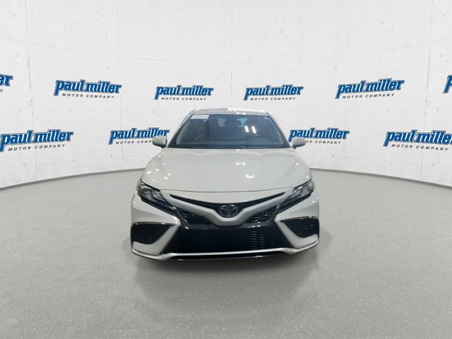 Used 2022 Toyota Camry XSE AWD/4WD image 3