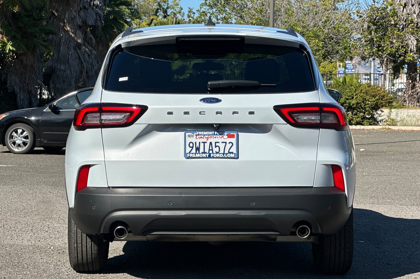 Certified 2025 Ford Escape ST-Line w/ Tech Pack #1 FWD image 4