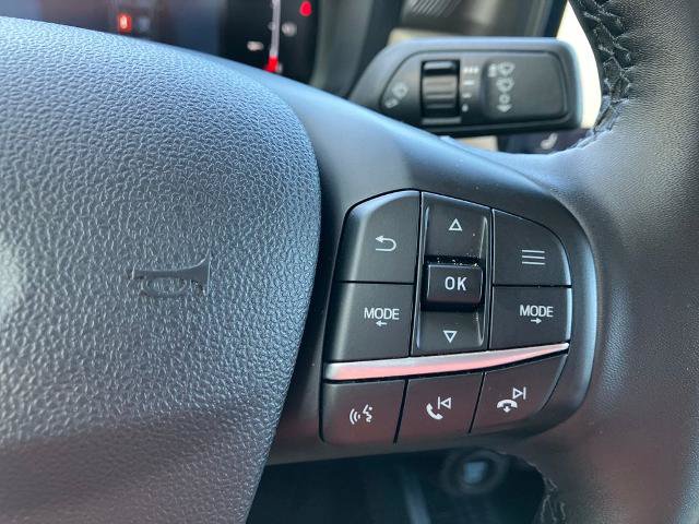 Certified 2025 Ford Maverick Lariat w/ 4K Tow Package AWD/4WD image 36