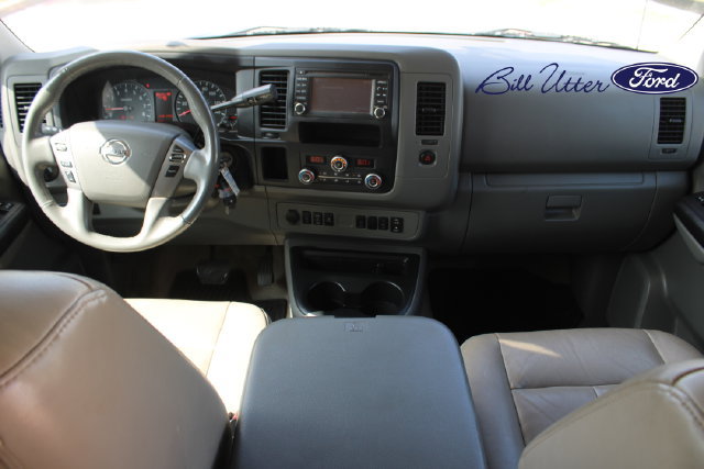 Used 2019 Nissan NV 3500 SL RWD image 11