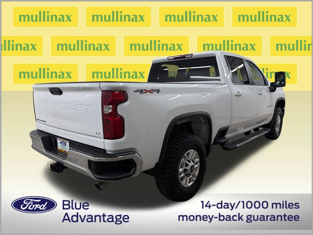 Used 2025 Chevrolet Silverado 2500 LT w/ Convenience Package AWD/4WD image 3