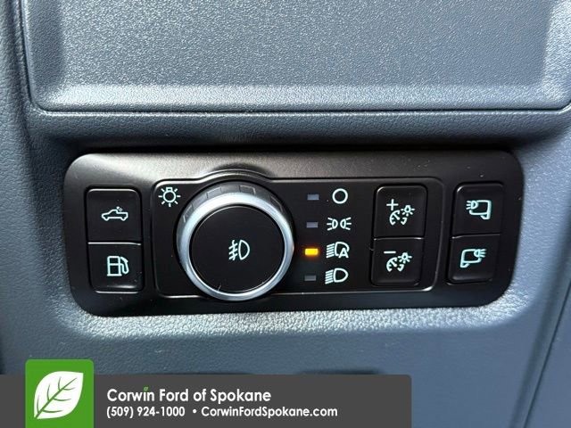 Certified 2025 Ford F150 Platinum AWD/4WD image 28