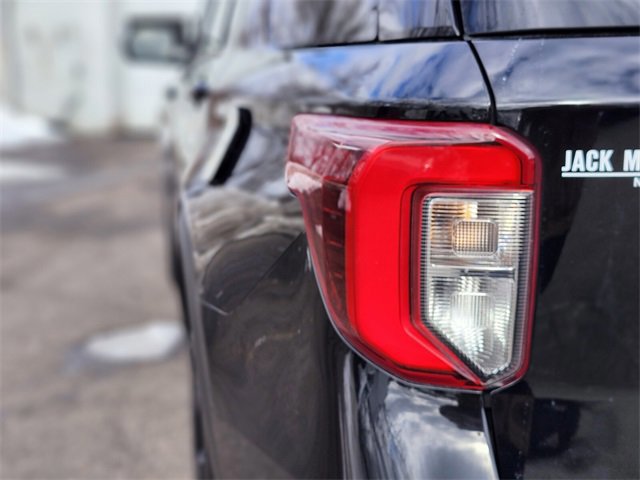 Certified 2022 Ford Explorer ST-Line w/ Class IV Trailer Tow Package image 9