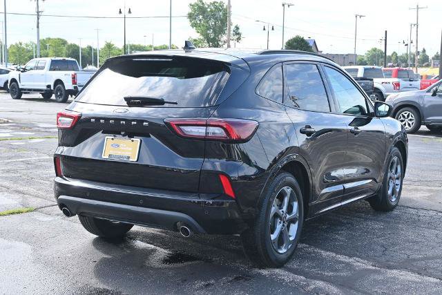 Certified 2023 Ford Escape ST-Line w/ Tech Pack #1 FWD image 9