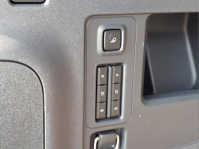 Certified 2025 Ford Expedition Tremor AWD/4WD image 17