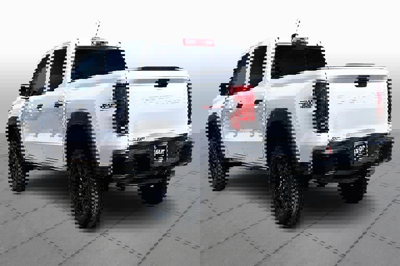 Used 2026 Chevrolet Colorado Trail Boss image 2