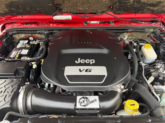 Used 2017 Jeep Wrangler Unlimited Rubicon AWD/4WD image 30