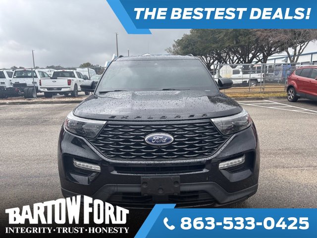 Certified 2023 Ford Explorer ST-Line w/ Class IV Trailer Tow Package image 2