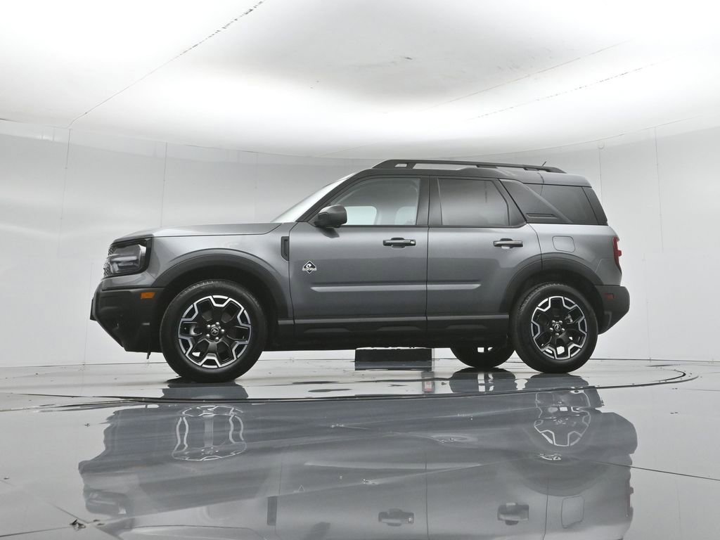 Certified 2025 Ford Bronco Sport Outer Banks w/ Outer Banks Tech Package+ AWD/4WD image 54