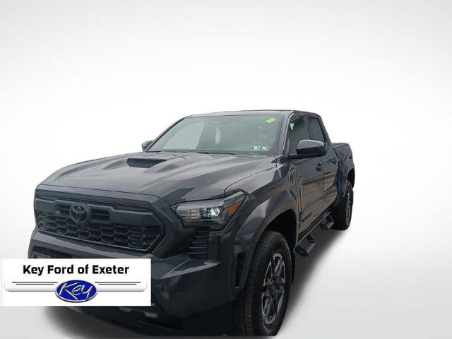 Used 2025 Toyota Tacoma TRD Sport image 5