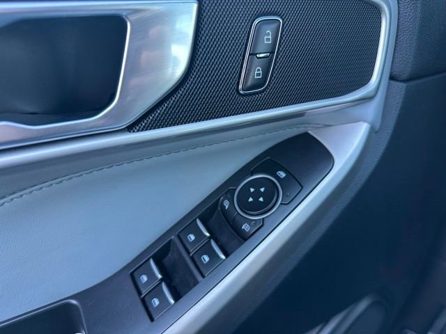 Certified 2022 Ford Explorer XLT w/ Equipment Group 202A image 27