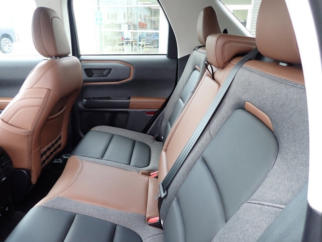 Certified 2024 Ford Bronco Sport Outer Banks image 12