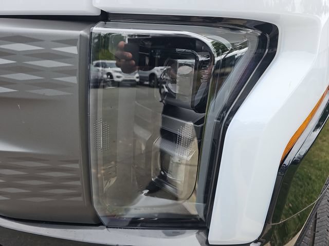 Certified 2023 Ford F150 Lightning XLT AWD/4WD image 29