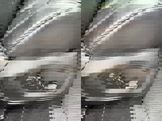 Certified 2020 Ford Explorer Platinum w/ Premium Technology Package image 29