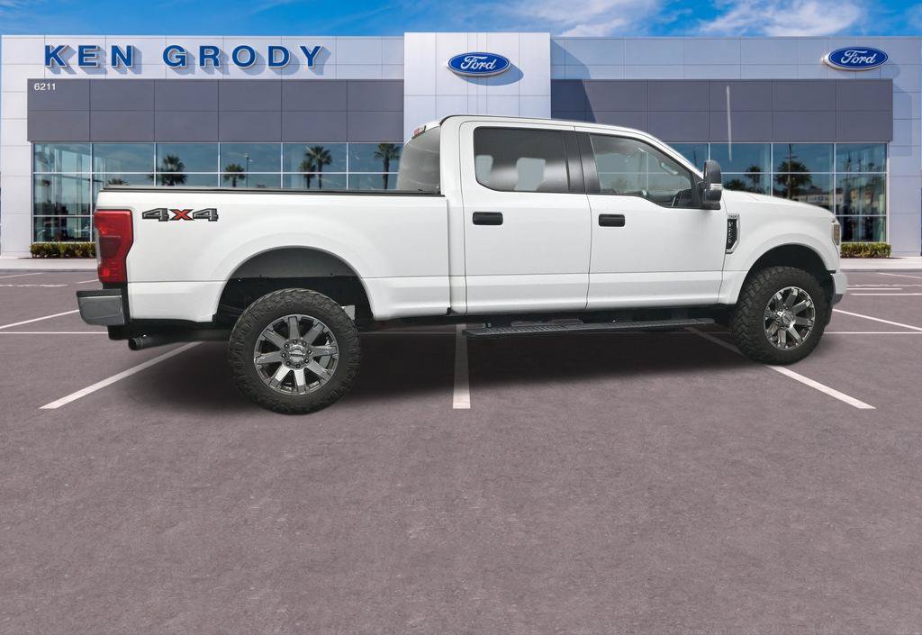 Certified 2018 Ford F250 XLT w/ XLT Value Package AWD/4WD image 6