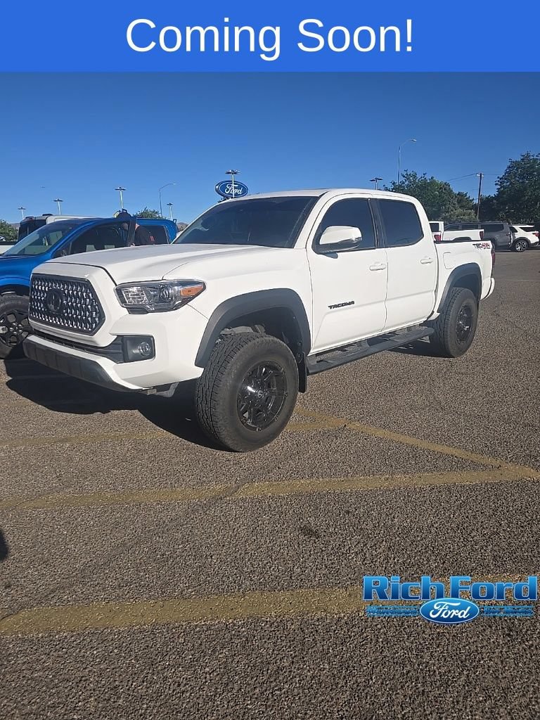 Used 2019 Toyota Tacoma TRD Off-Road w/ TRD Premium Off Road Package AWD/4WD image 1