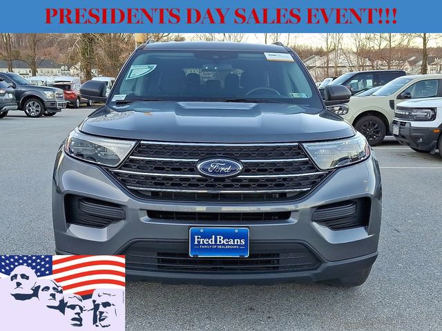 Certified 2022 Ford Explorer XLT w/ Class IV Trailer Tow Package image 3