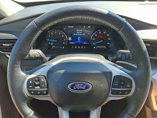Certified 2022 Ford Explorer XLT w/ Equipment Group 202A image 22