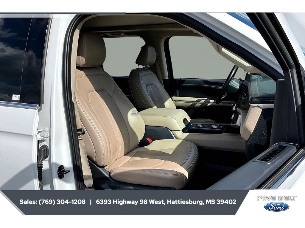 Certified 2024 Ford Expedition Limited AWD/4WD image 8