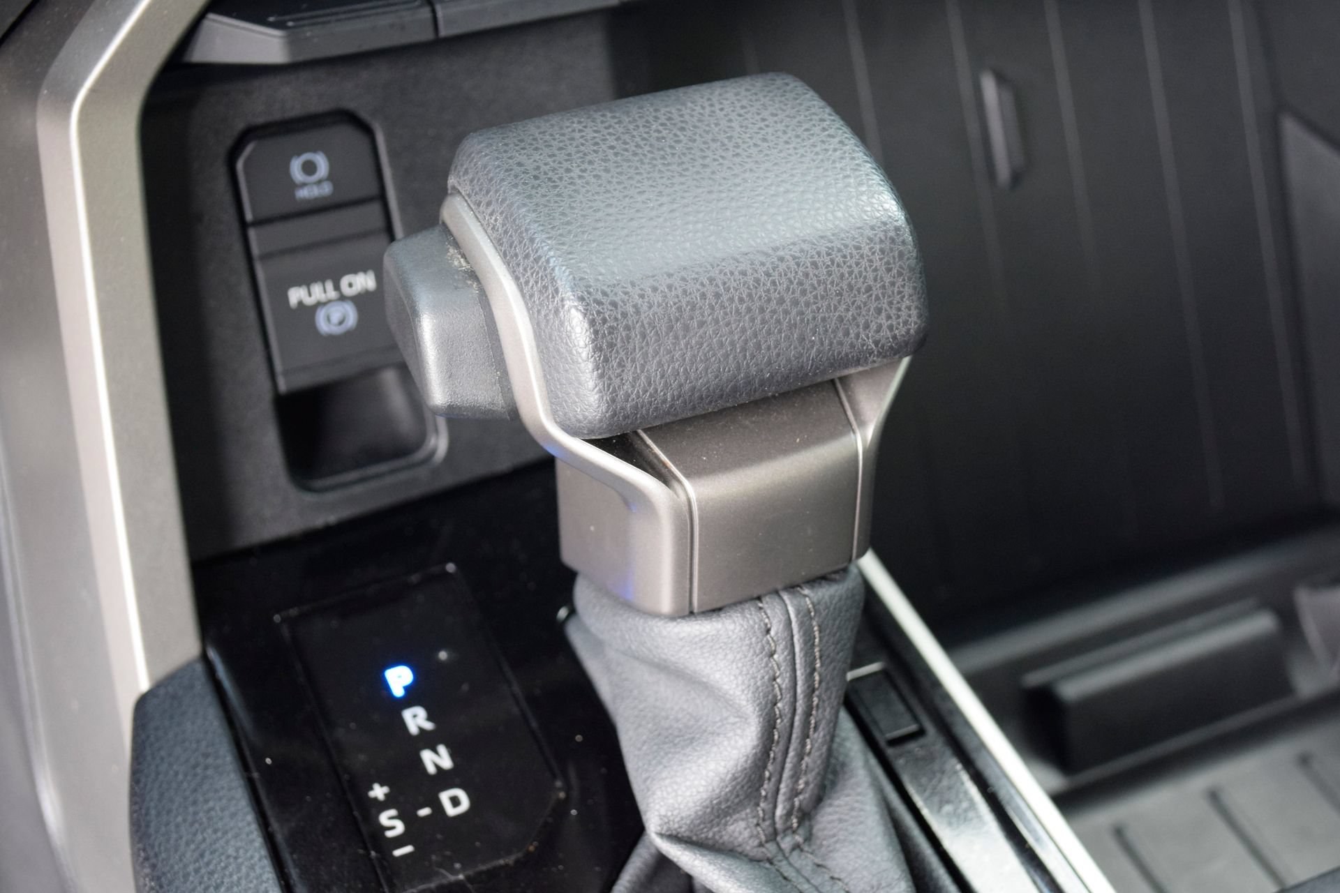 Used 2024 Toyota Tundra SR5 AWD/4WD image 10