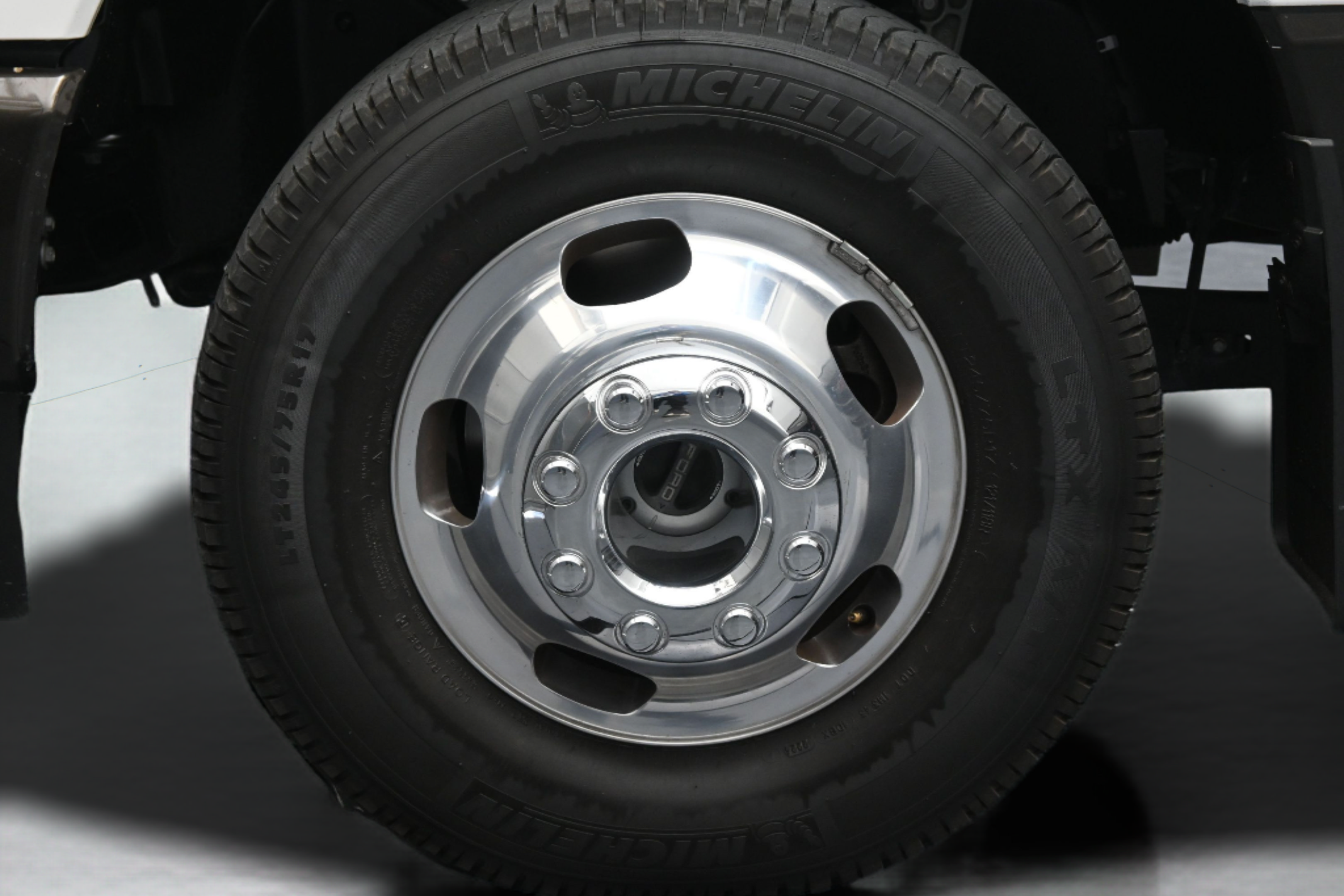 Certified 2024 Ford F350 King Ranch AWD/4WD image 10
