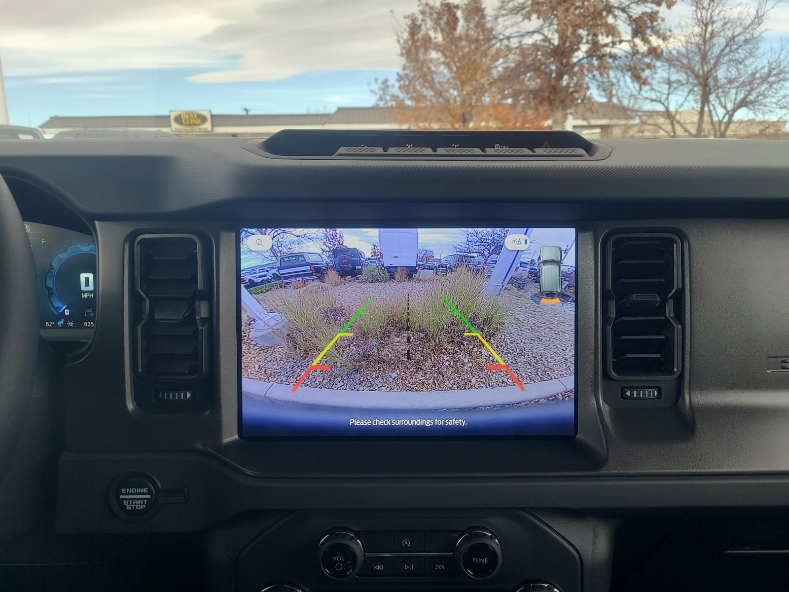 Certified 2025 Ford Bronco Badlands image 28