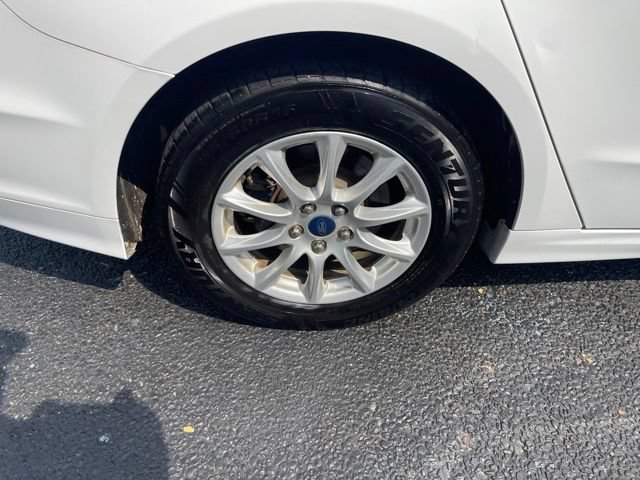 Certified 2018 Ford Fusion S FWD image 9