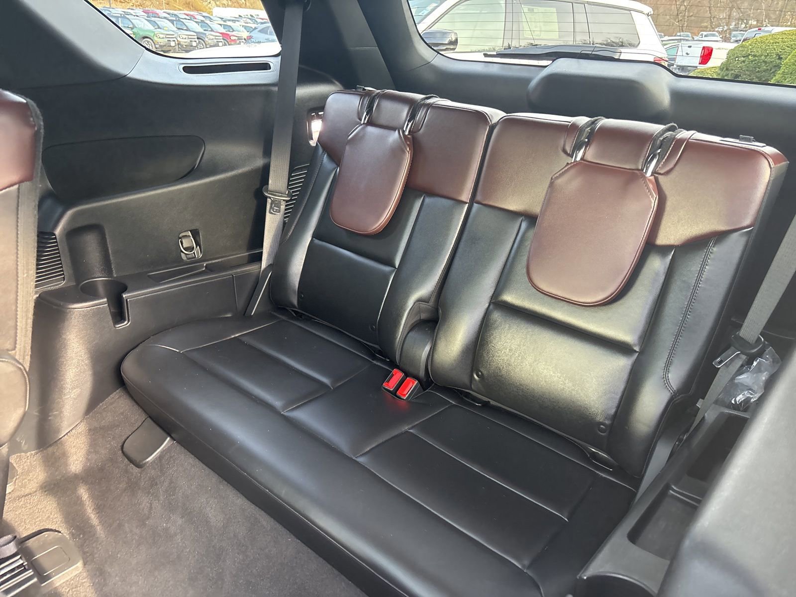 Certified 2022 Ford Explorer Platinum w/ Equipment Group 601A image 33