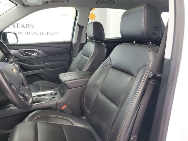Used 2021 Chevrolet Traverse Premier w/ Redline Edition image 17