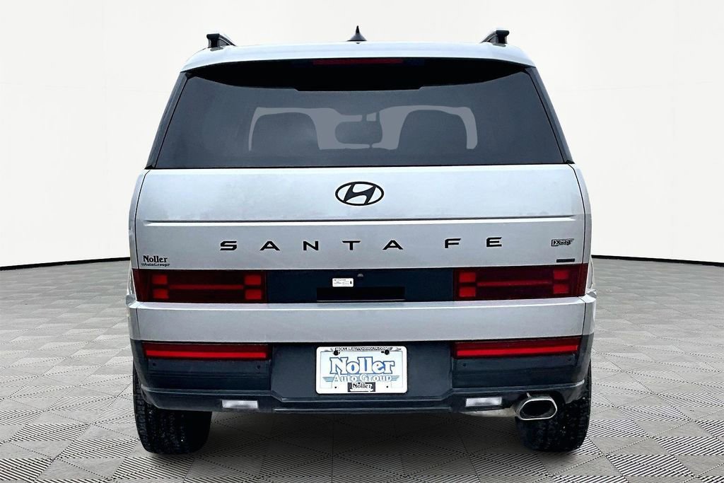 Used 2025 Hyundai Santa Fe XRT image 3