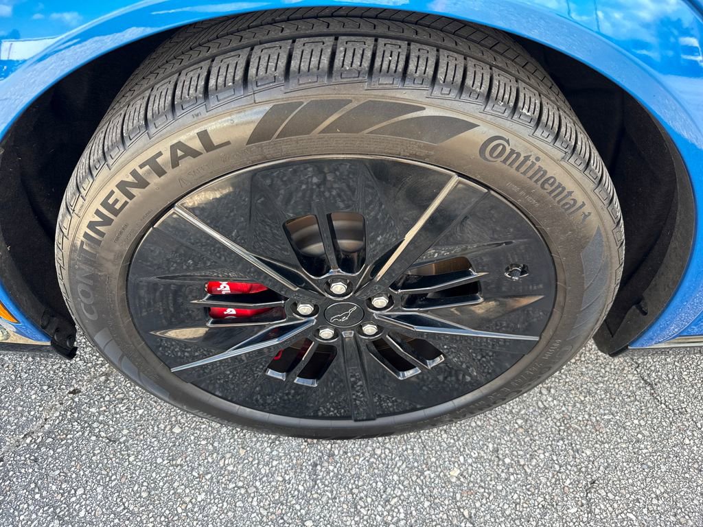 Certified 2025 Ford Mustang Mach-E GT image 13