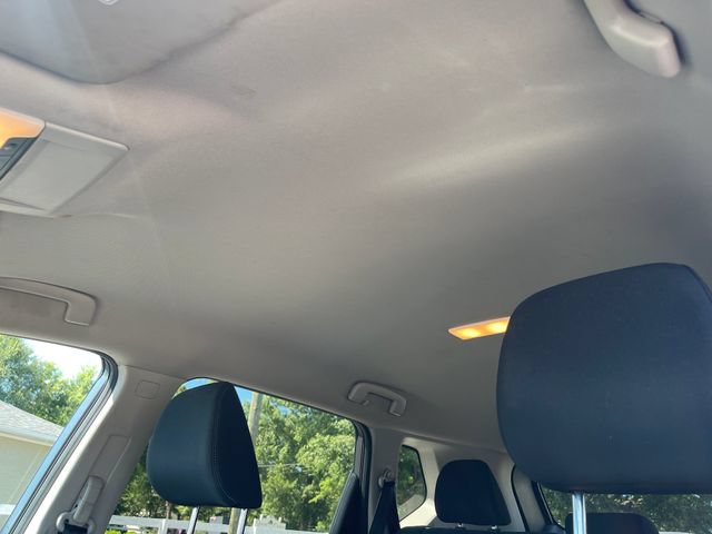 Used 2023 Nissan Rogue S FWD image 19