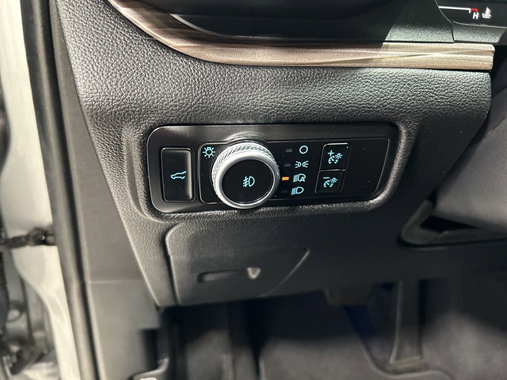 Certified 2023 Ford Explorer Limited w/ Equipment Group 301A image 14