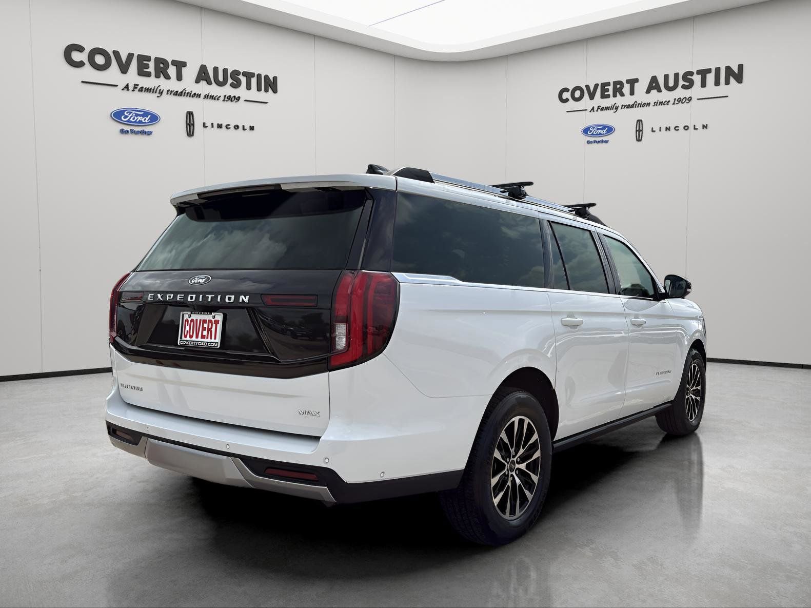 Certified 2025 Ford Expedition Max Platinum AWD/4WD image 5