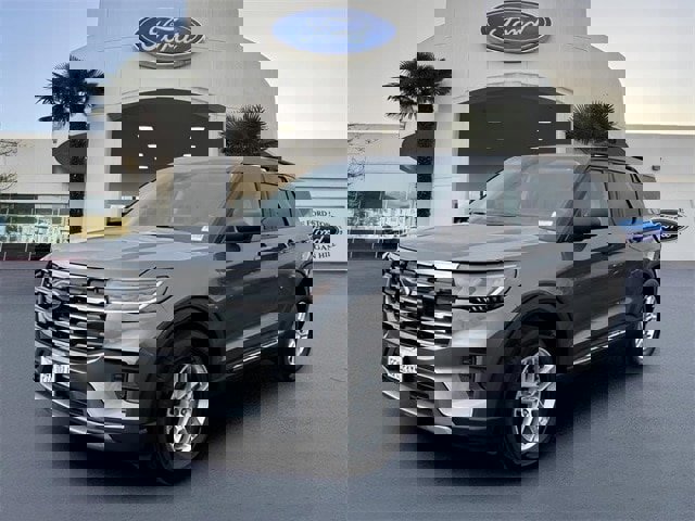 Certified 2025 Ford Explorer Active