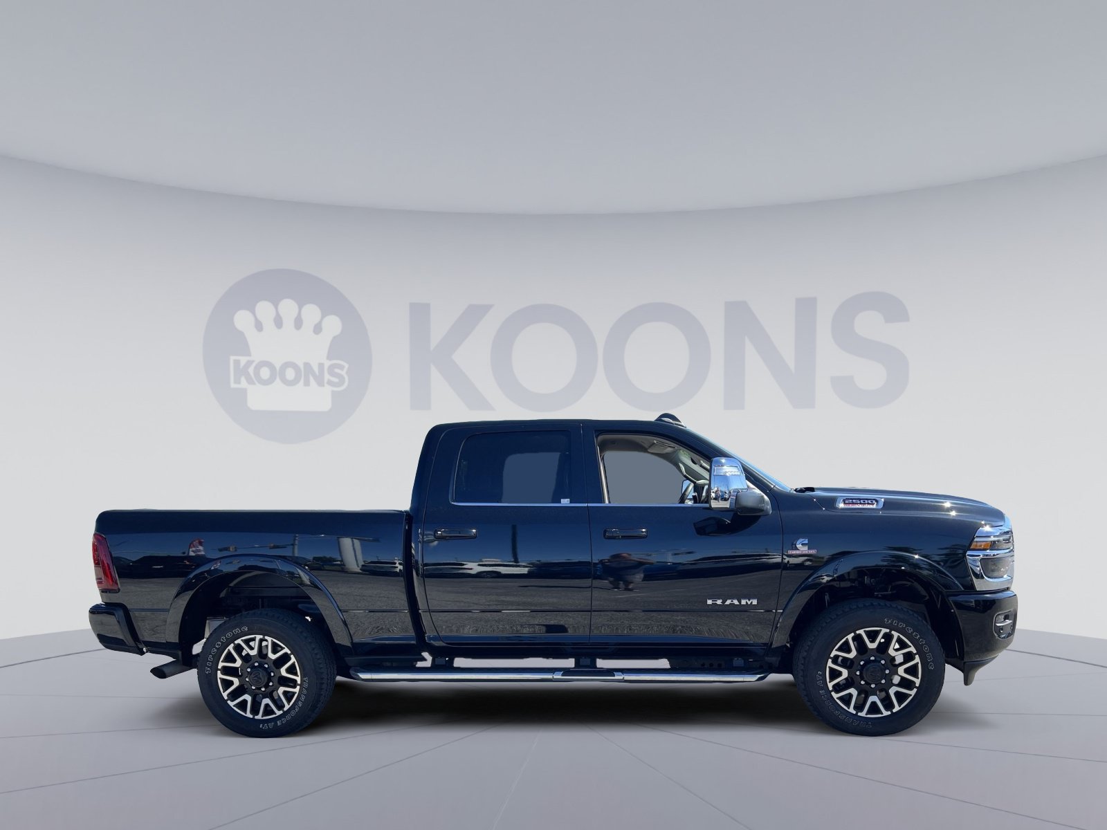Used 2025 RAM 2500 Limited w/ Bed Utility Group AWD/4WD image 8