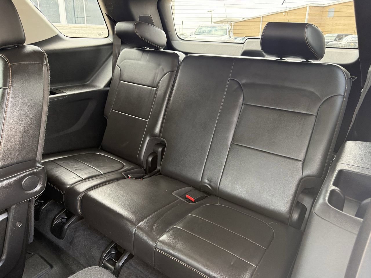 Used 2021 Chevrolet Traverse RS image 28