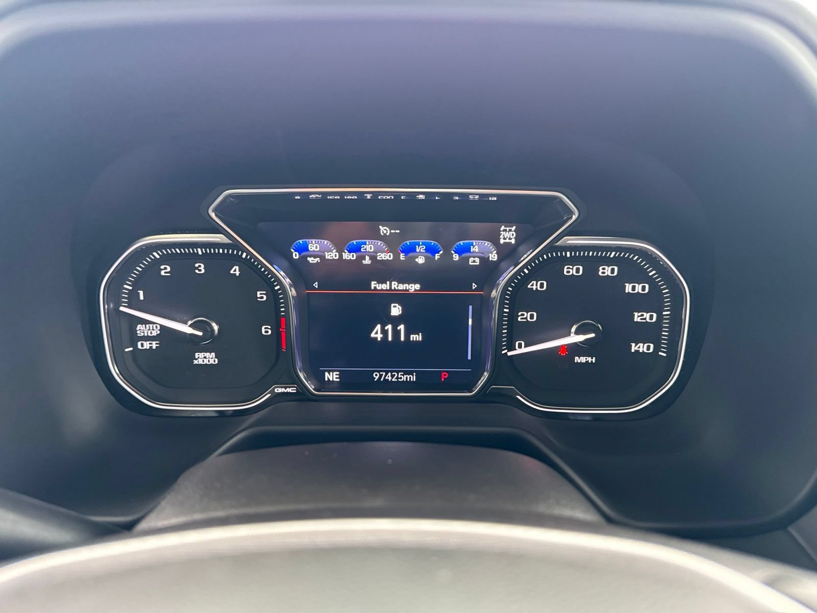 Used 2021 GMC Yukon SLT w/ SLT Premium Package AWD/4WD image 34