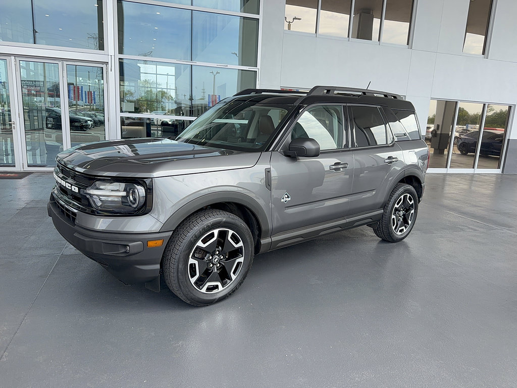 Certified 2022 Ford Bronco Sport Outer Banks w/ Tech Package AWD/4WD image 3