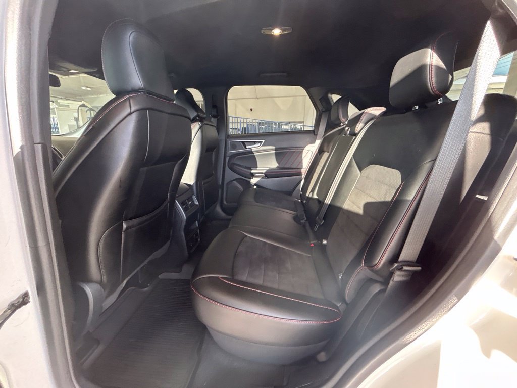 Certified 2021 Ford Edge ST-Line FWD image 31