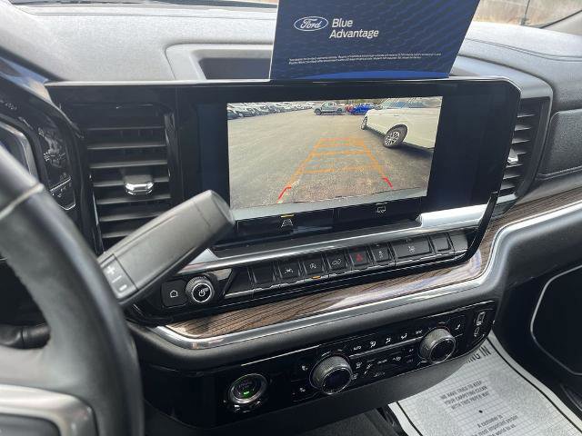 Used 2024 Chevrolet Silverado 1500 LT image 18