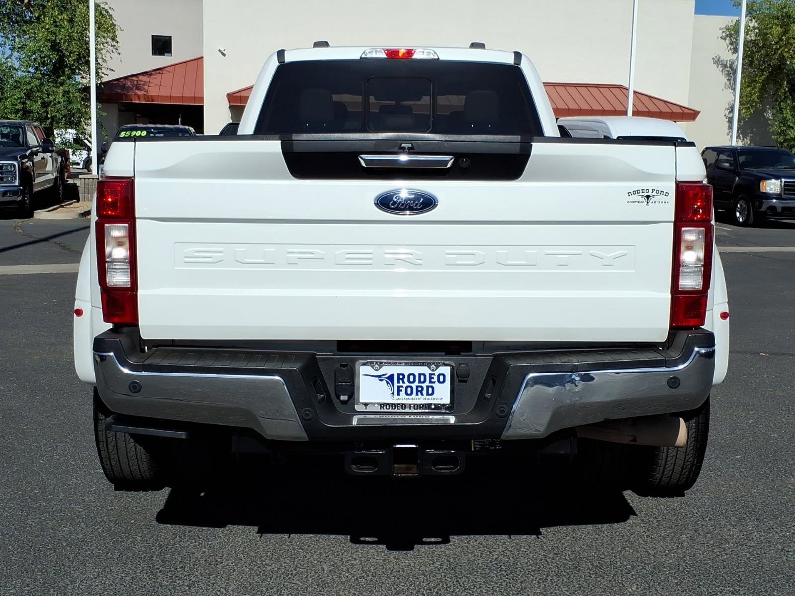 Certified 2022 Ford F350 Lariat AWD/4WD image 3