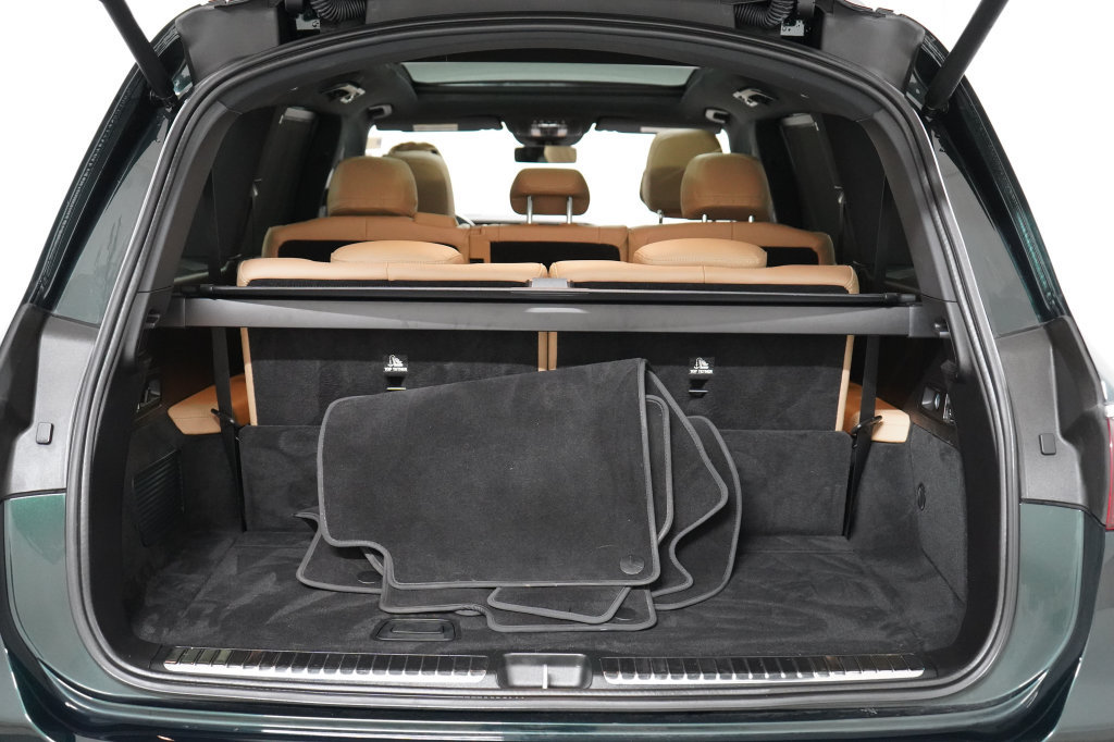Used 2025 Mercedes-Benz GLS 450 4MATIC image 36