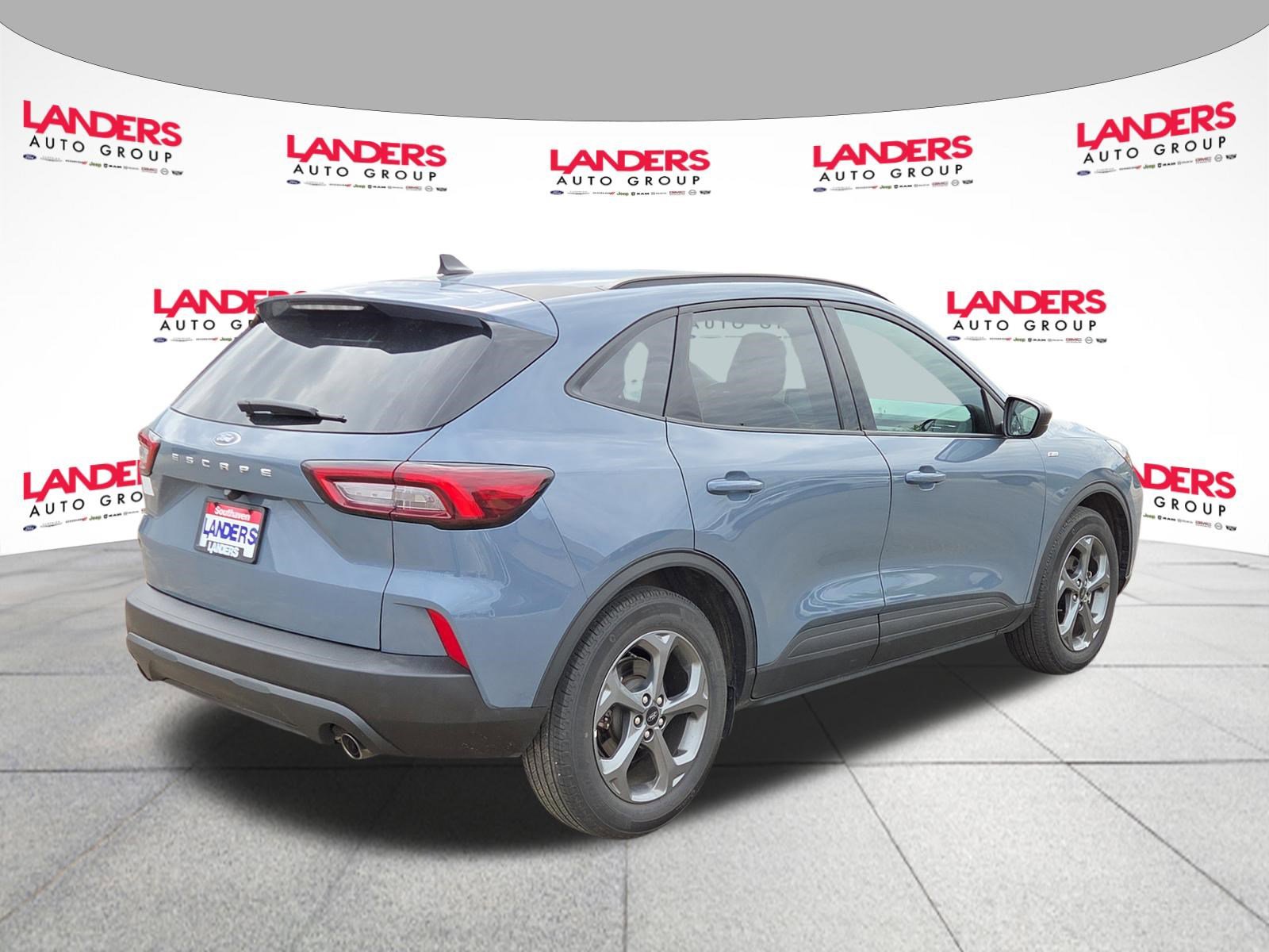 Certified 2025 Ford Escape ST-Line image 3