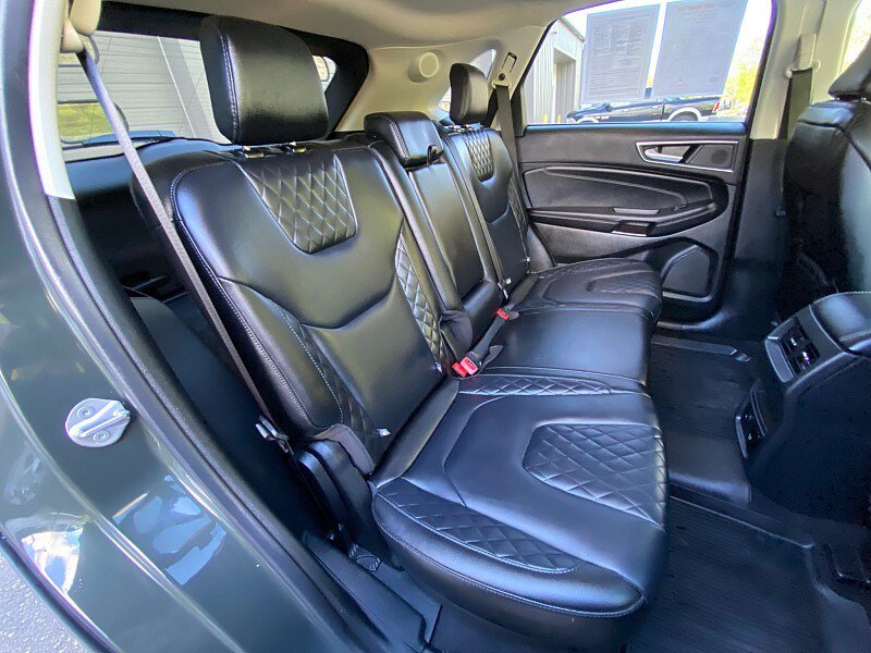 Certified 2023 Ford Edge Titanium AWD/4WD image 38