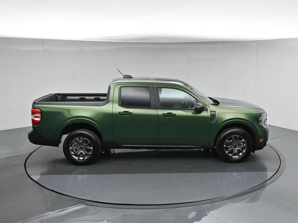 Certified 2025 Ford Maverick XLT FWD image 41