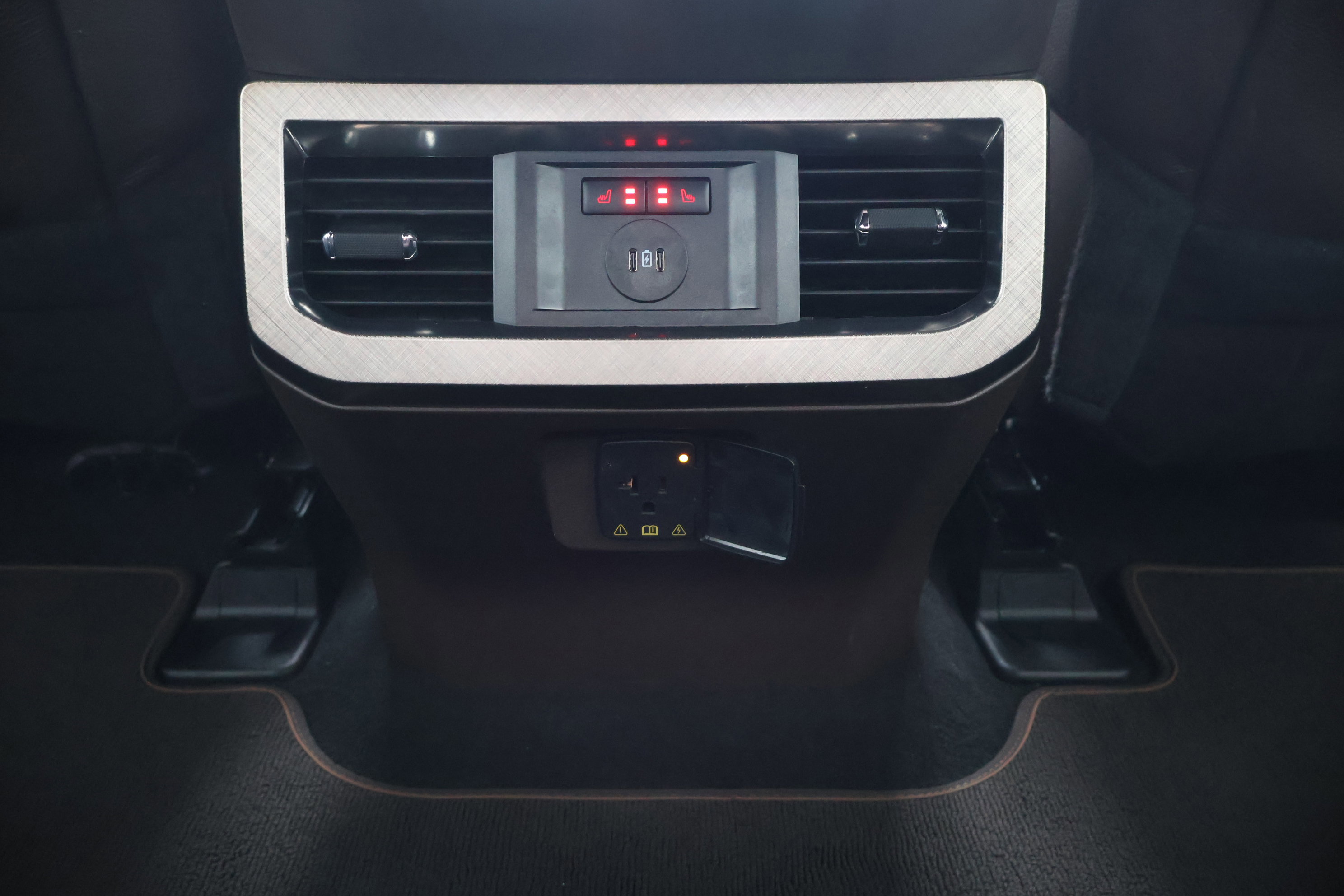 Certified 2025 Ford F250 King Ranch w/ Chrome Package image 30